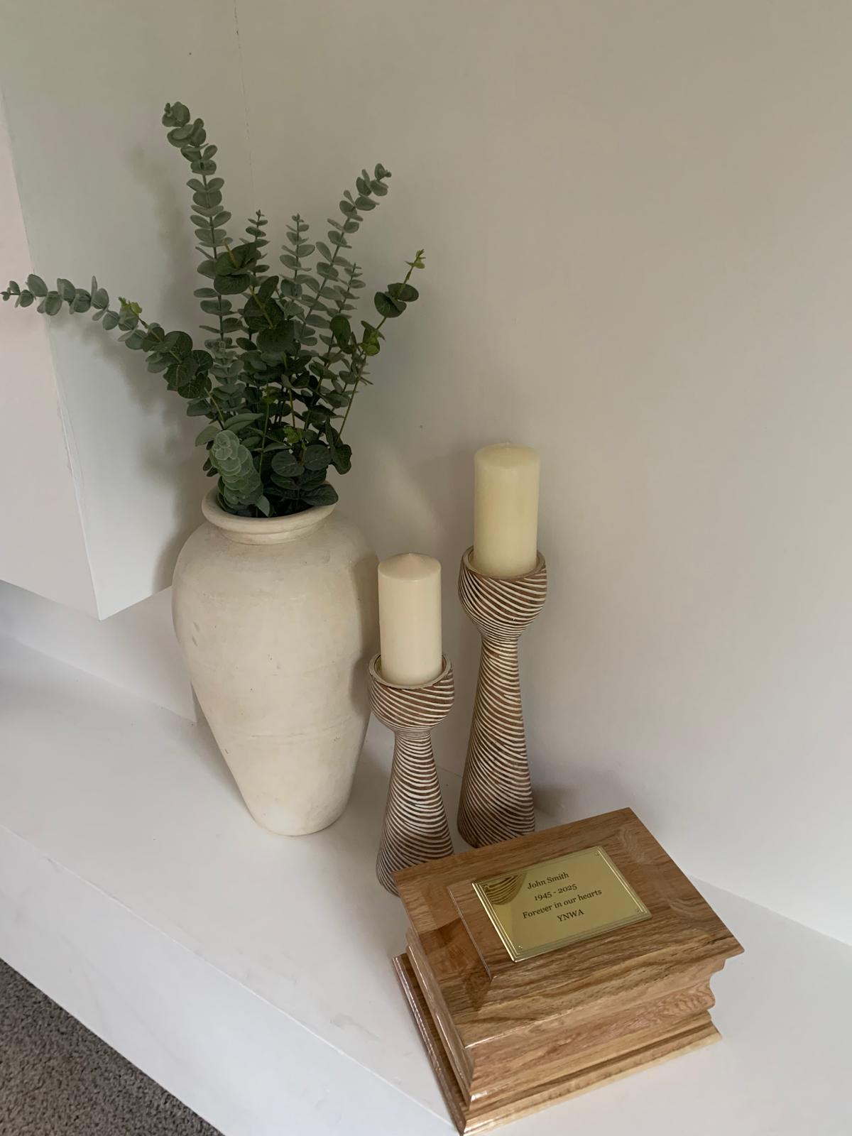 Welland Oak Wooden Ashes Casket - Image 4